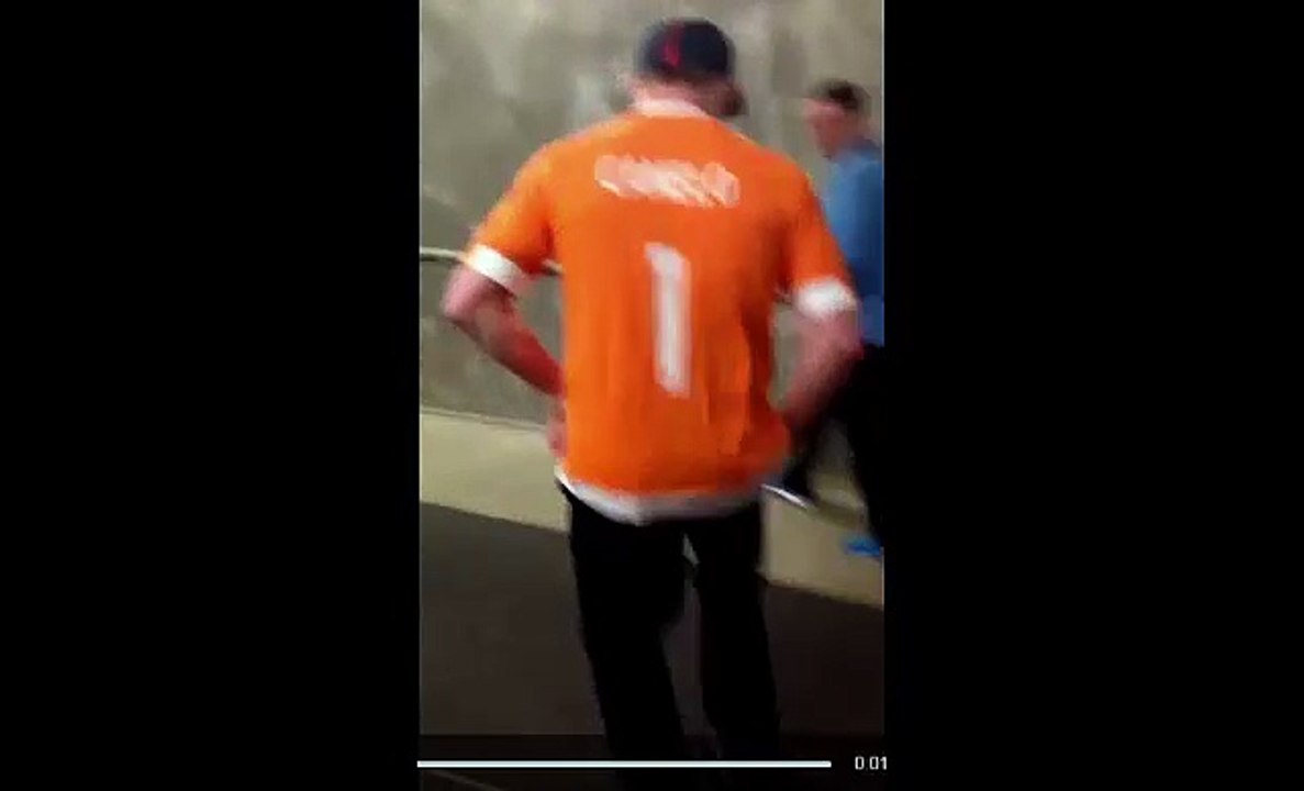 Saul Canelo Alvarez Fantastica Jugada con un Balon en Houston