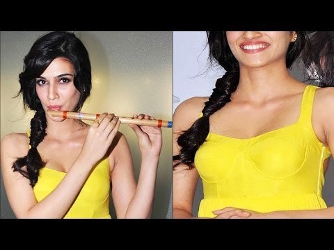 Sexy Kriti Sanon Exposing Hot Assets In Deep Neck Yellow Dress