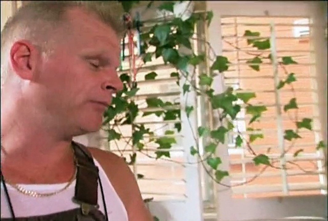 Holmes on Homes S01E10 - Attica! Attica!