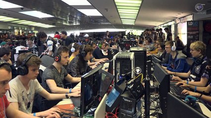 DreamHack 2015 : vidéo d'ambiance jour 1