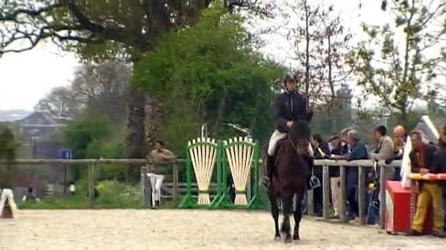 Cendra de Ponts au concours régional de pouliche 3 ans à Saint Lô