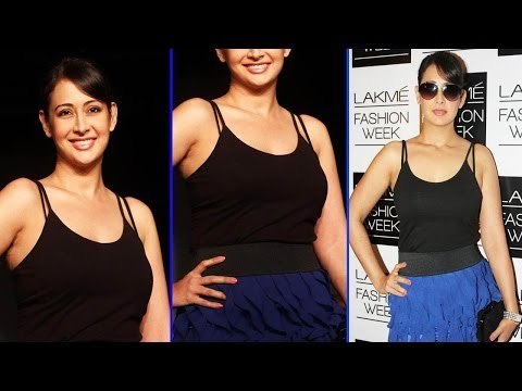 LFW Day 5 | Sexy Preeti Jhangiani Flashing Her Huge Bosoms