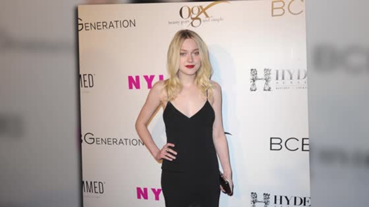 Dakota Fanning ist die Königin von Young Hollywood bei der Nylon Party