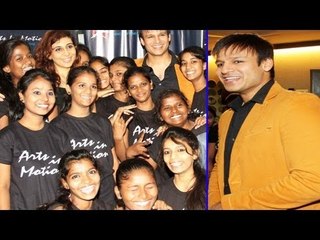 Dashing Actor Vivek Oberoi @ ''Dance With Joy'' To Cheer Up Dharavi Slum Kids