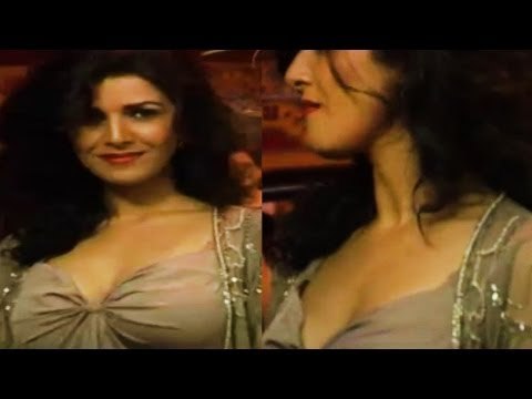 Hot Nimrat Kaur Exposing Huge Bosoms @ Launch of New Art Gallery