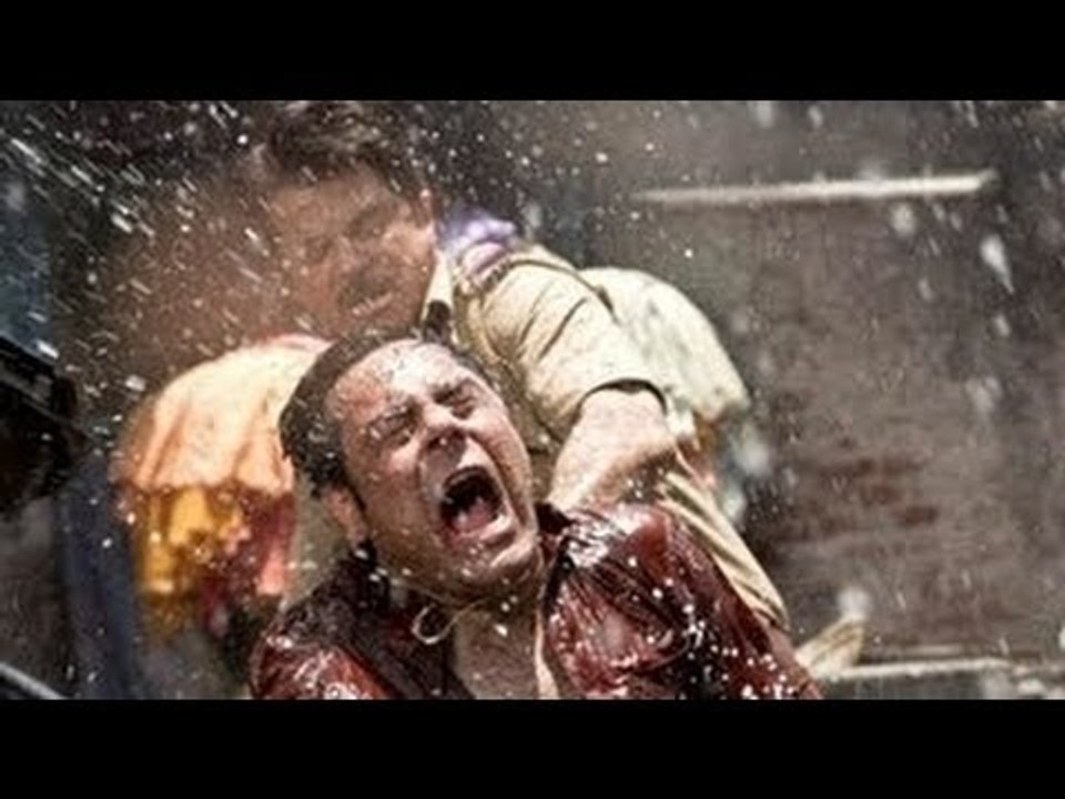 Making Of Film - "Shoot Out At Wadala"  Action Shoot At Dhobighat