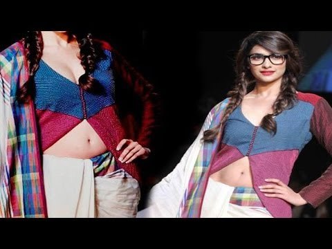 Beautiful Gal Prachi Desai Exposing Hot Navel & Huge Bosoms @ Lakme Fashion Week