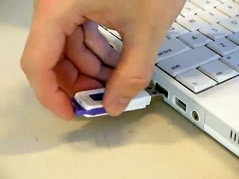 Comparison of Apple iBook G3 and G4