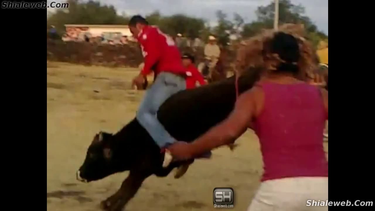 2/3 SUPERO JARIPEO EXTREMO RANCHERO EN SANTA CRUZ DE GAMBOA GUANAJUATO MEXICO LAS MEJORES MONTAS CON TOROS SALVAJOTES Y JINETES PROFESIONALES MAYO 2015