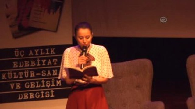 Şair ve Yazar Pakdil Hollanda'daki Türklerle Buluştu