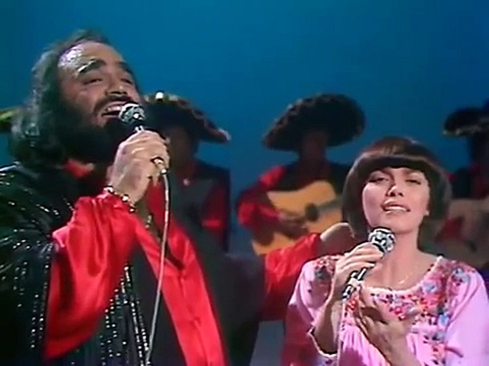 Mireille Mathieu et Demis Roussos - Cucurrucucú Paloma (1980)