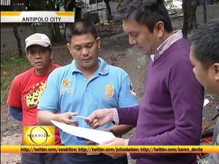 Old man runs amok, shot dead