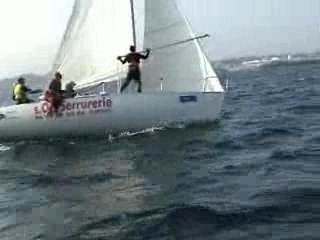 Envoi de spi (bear away)