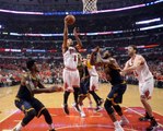 Bulls seize momentum on Derrick Rose buzzer-beater