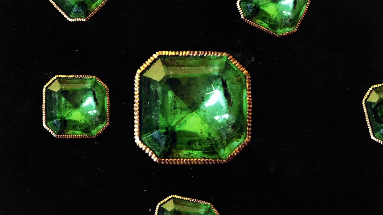 Chanel and the diamond - Inside CHANEL