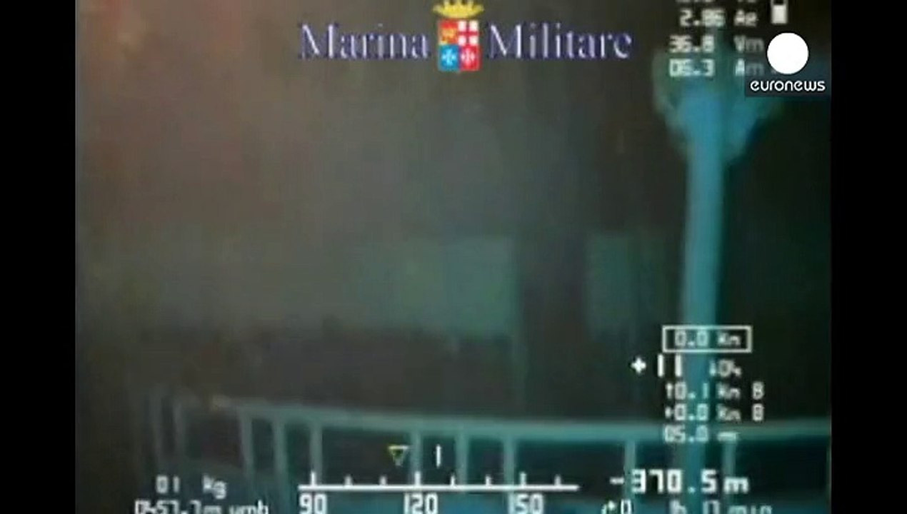 Italienische marine entdeckt gesunkenen fischkutter