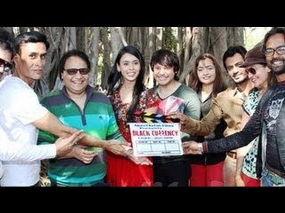 Nawazuddin Siddiqui & Hot Minissha Lamba @ Mahurat Of Film 'Black Currency'