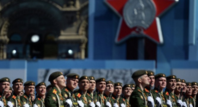 Rusya, Zafer'in 70'inci Yılında Kızıl Meydan'da Gövde Gösterisi Yaptı