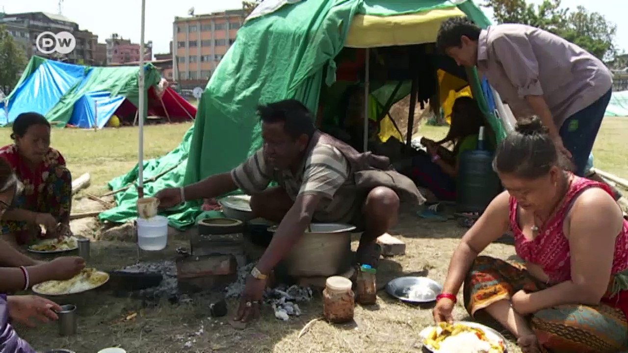 Nepal: Überleben in trümmern | journal reporter