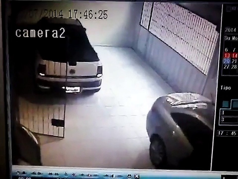 Dunya News-Carefully watch this unbelievable video Of Child