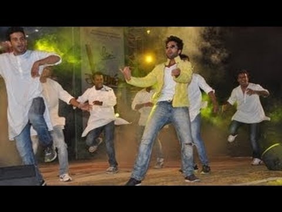 Rangrezz Movie - Jackky Bhagnani Unveiled 'Rangrezz' Promo @ Akcent's Concert