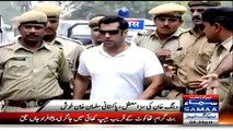 Pakistani Salman Khan celebrating Actor Salman Khan's jail sentence suspension - Video Dailymotion