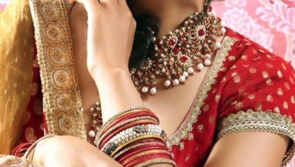 Srushti Dange Hot