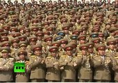 Vídeo del rimbombante desfile militar en Corea del Norte