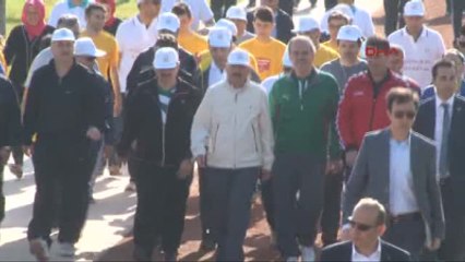 Bursa Müezzinoğlu Bisiklete Bindi Sabah Yürüyüşü Yaptı