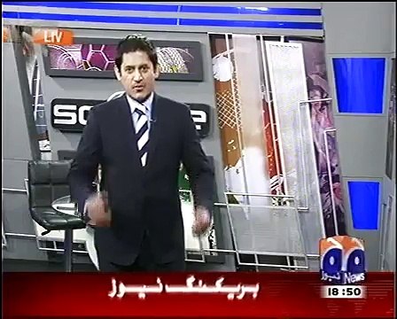 Faf Du Plessis and Ahmad Shehzad collision Pak Vs S.A - Video Dailymotion