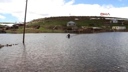Van Baraj Suları Yükselince 70 Hane Mahsur Kaldı