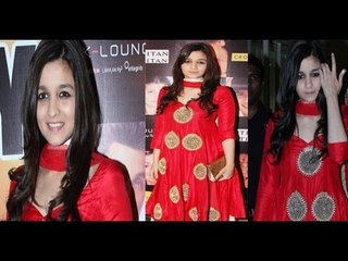 Alia Bhatt Spotted In Red ANARKALI Dress @  Annual Show of Star Night
