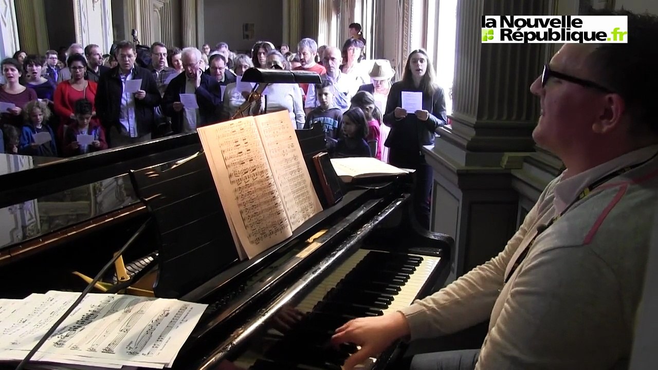 VIDEO. Tours : ils ont chanté sur scène à l'opéra !