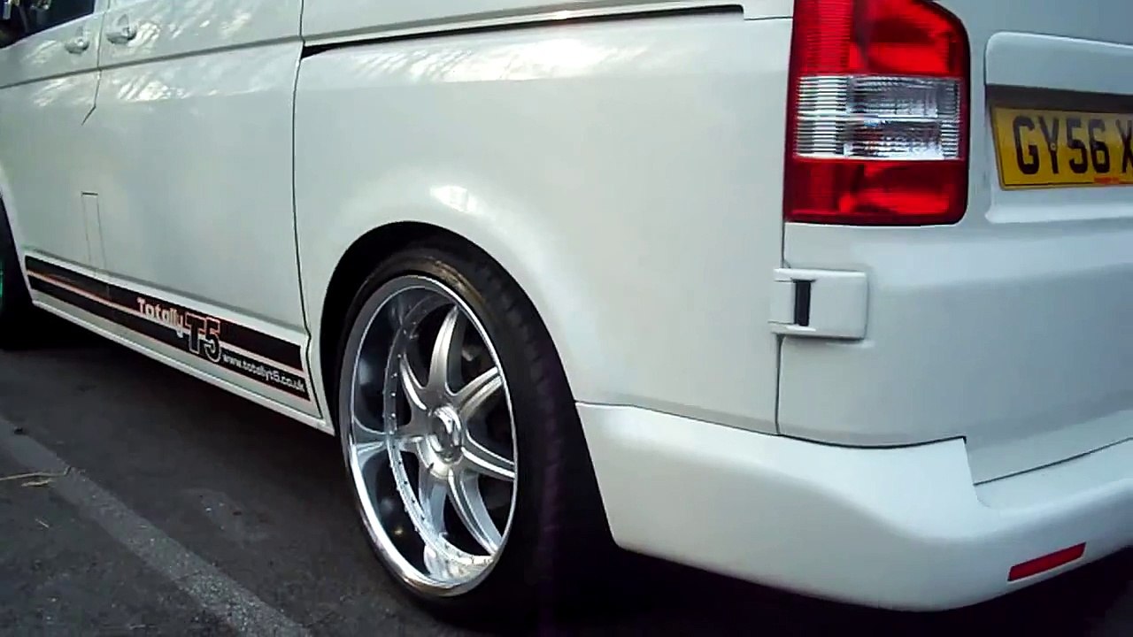 vw transporter T5 totallyt5 2.5TDi sportline spec www.totallyt4.co.uk