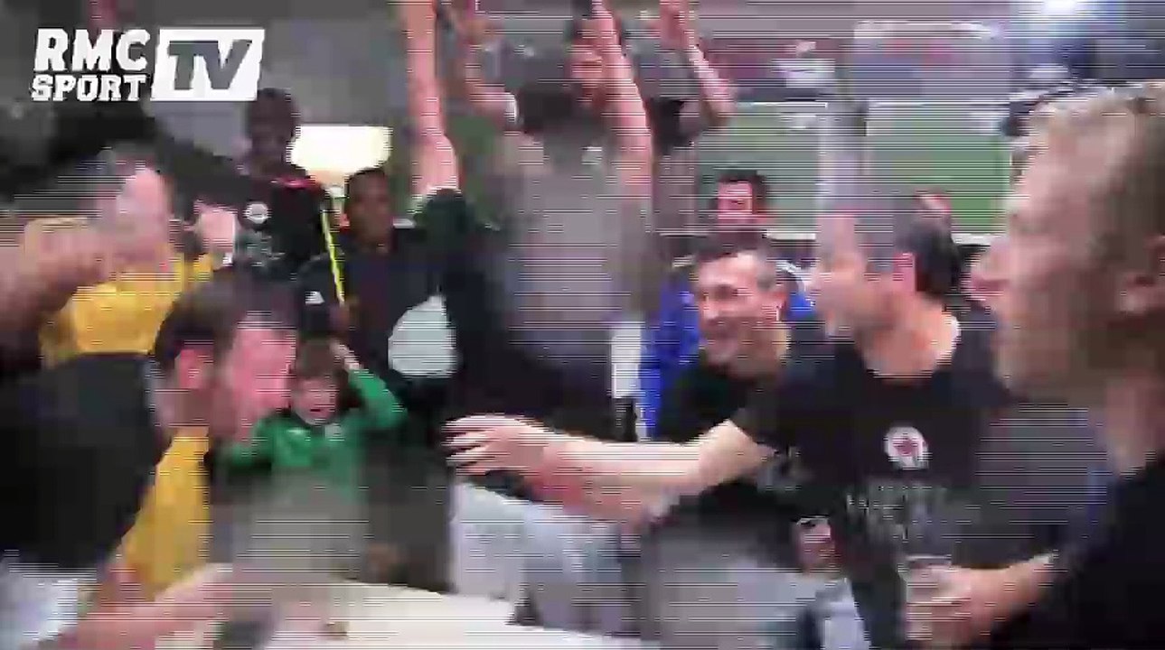 Le Red Star fête sa montée en Ligue 2