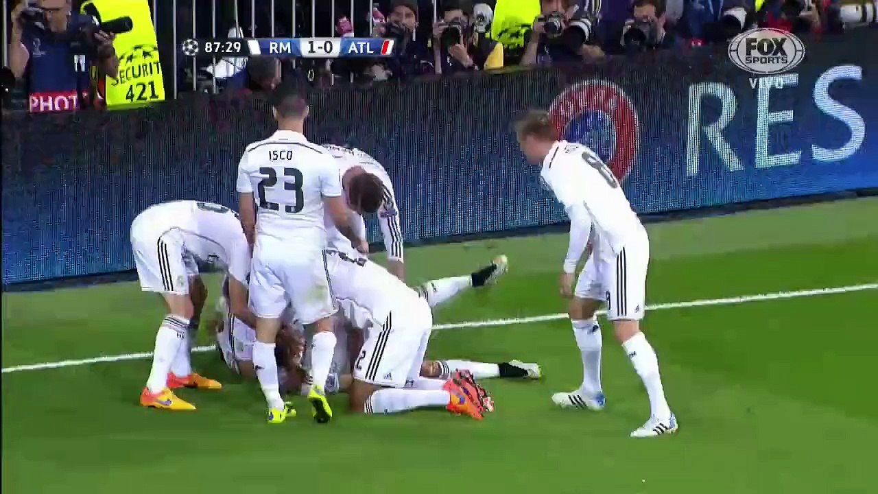 Chicharito clasifica al Real Madrid a semifinales