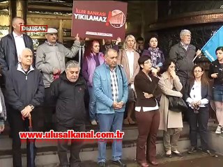 Tarihi İller Bankası binasının yıkım kararına kırmızı kurdeleli protesto