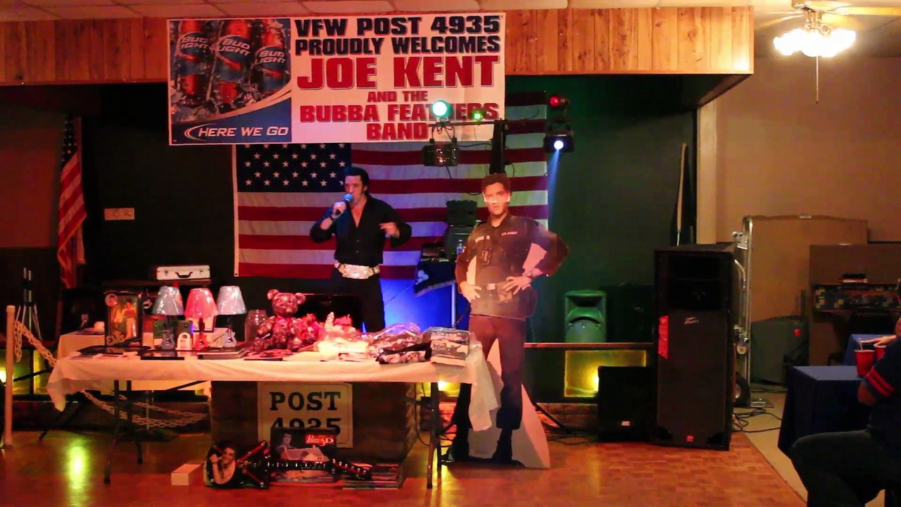 Joe Kent sings 'Rubberneckin' at the Elvis Presley memorial VFW memphis video