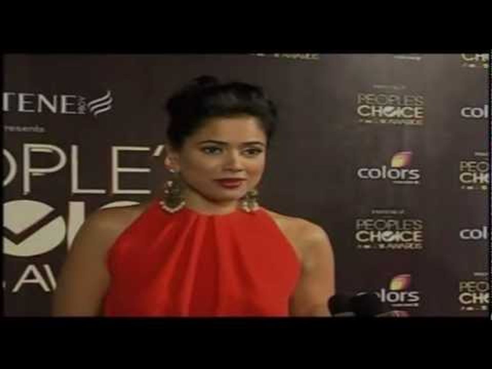 HOT Sameera Reddy  On Best Wishes of Diwali At Red Carpet- People's Choice Awards 2012