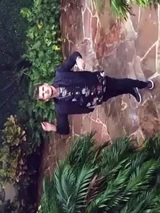 VID-20150506-WA0001_001.mp4