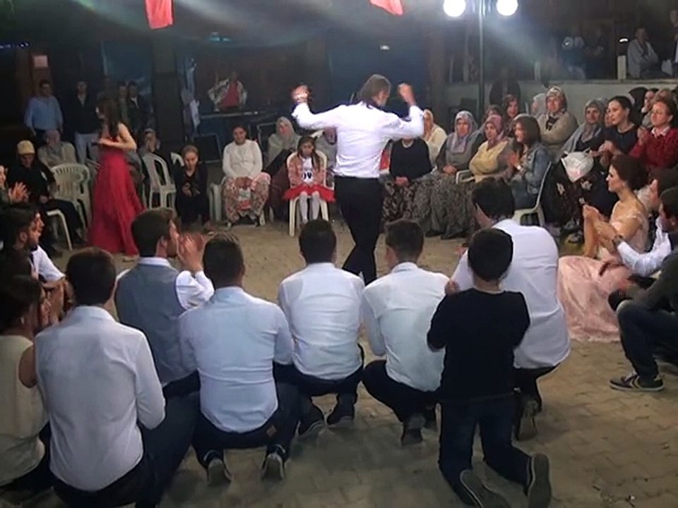 Kısmet İle Selçuk (Nişan Töreni) 10