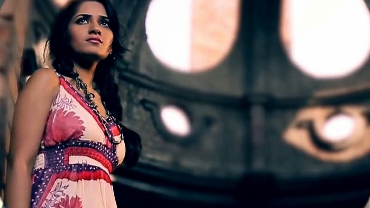 Soniye Hiriye - Female Sad Version ♥ Heart Touching Soulful Song.MUST