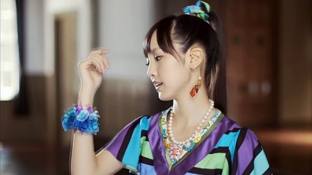 見返り美人 Mikaeri Bijin (飯窪春奈 Iikubo Haruna Solo Ver.)