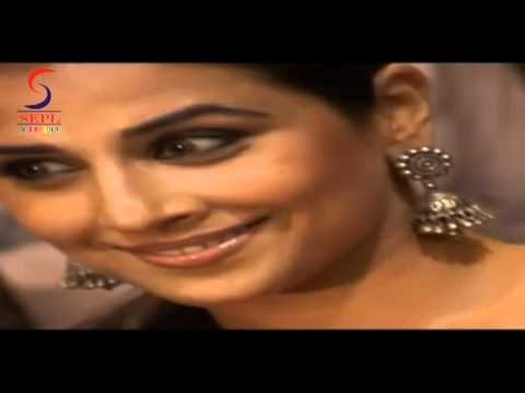 Beautiful and Glamorous VIDYA BALAN Poses For Camera
