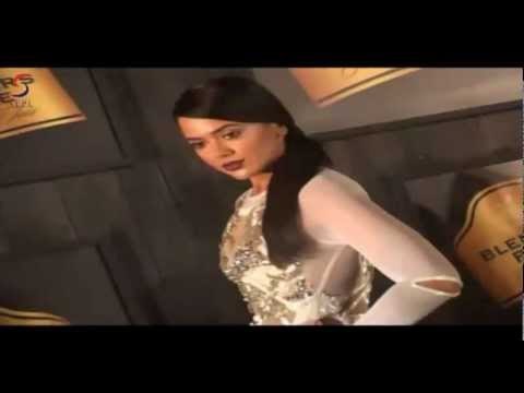 Sameera Reddy SPLENDID Pose @ Blenders Pride Fashion Week