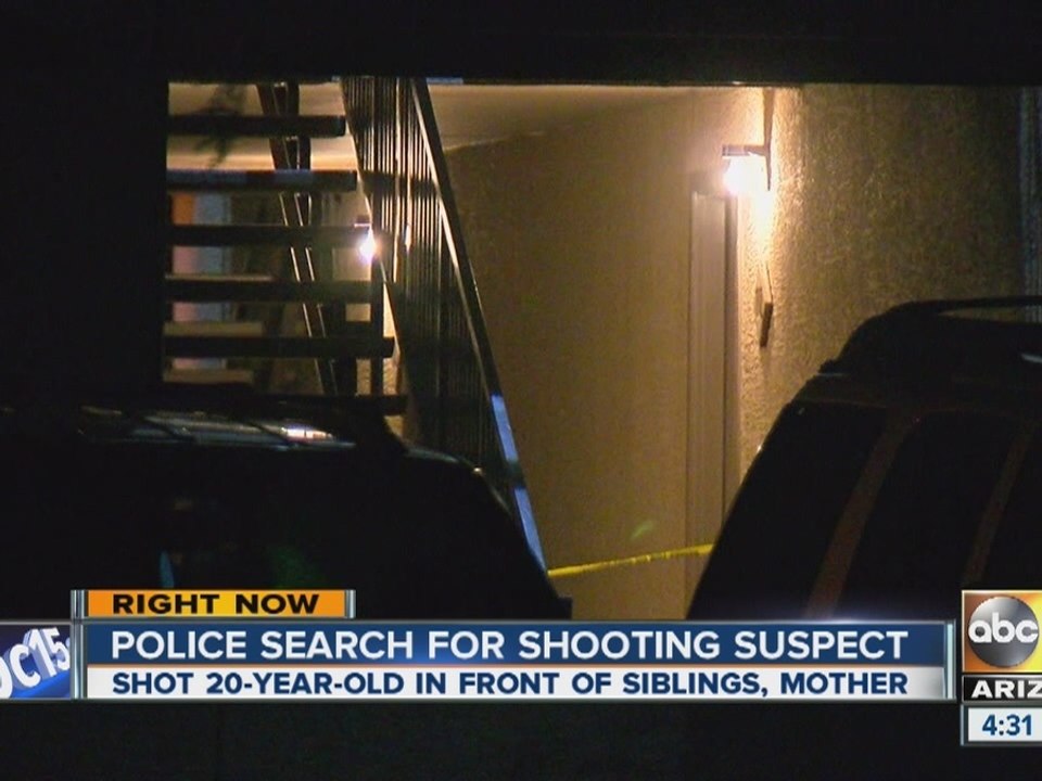 Police search for shooting suspect after man dies in Phoenix
