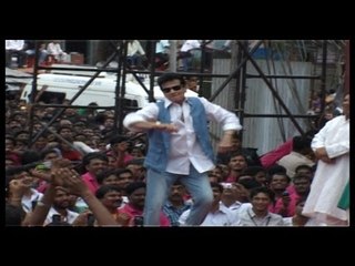 Jumping Jack Jitendra Charms at Dahi Handi Celebration