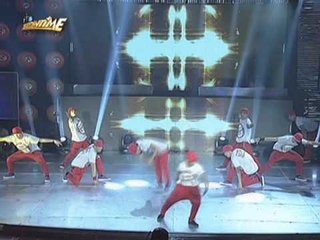 Urban Crew silenced Madlang people and hurados as they perform on PINASikat