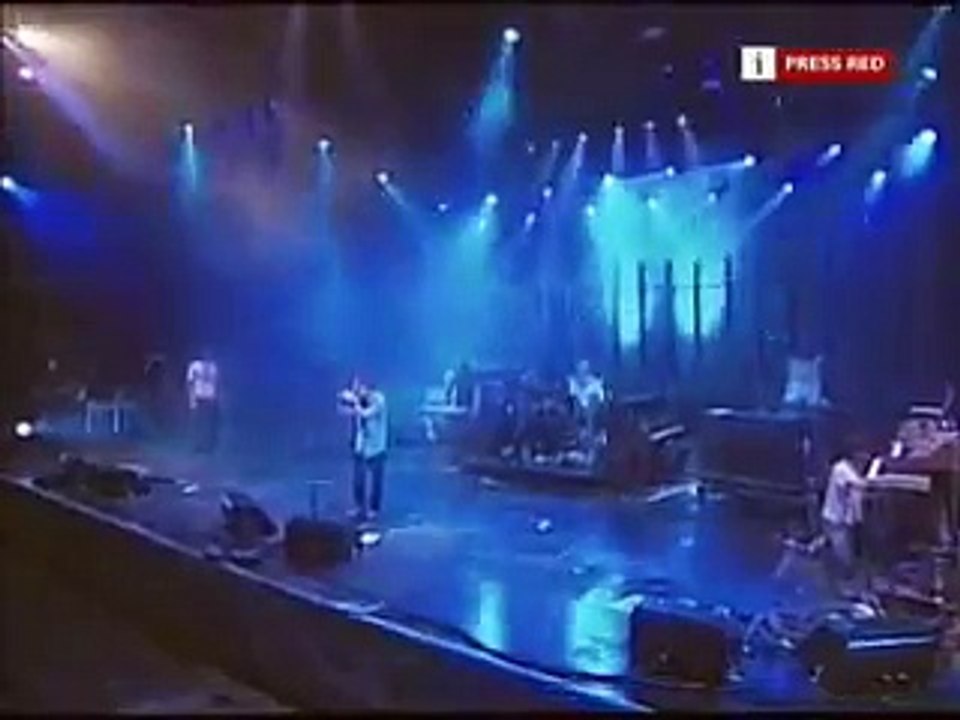 Radiohead - Idioteque [Glastonbury 2003]