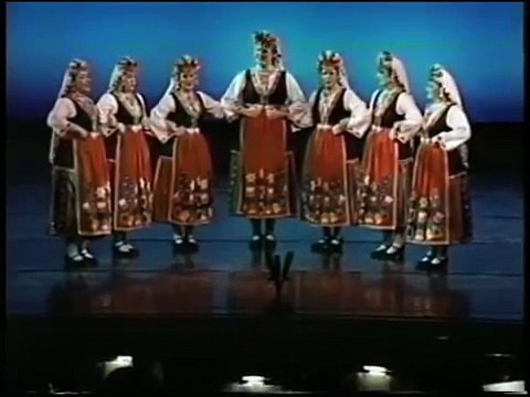 Bulgaria: Китка Български Народни Песни / Bouquet of Bulgarian Folk Songs (EDT Vocal Ensemble)